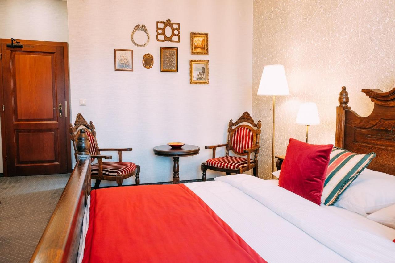 Pension Relish Rajecké Teplice Esterno foto